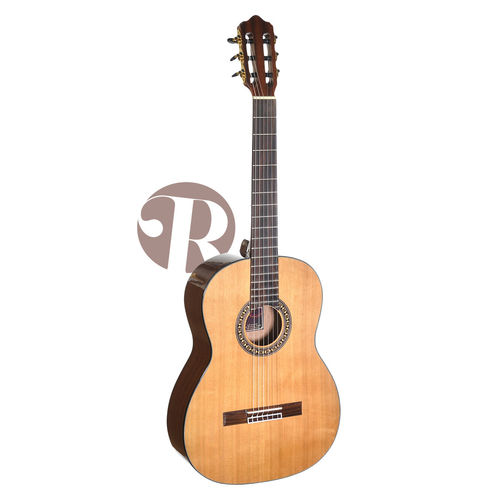 Riento Oro C-FM-PS - klassinen kitara mikrofonilla, koko 4/4 (OC-FM-PS)